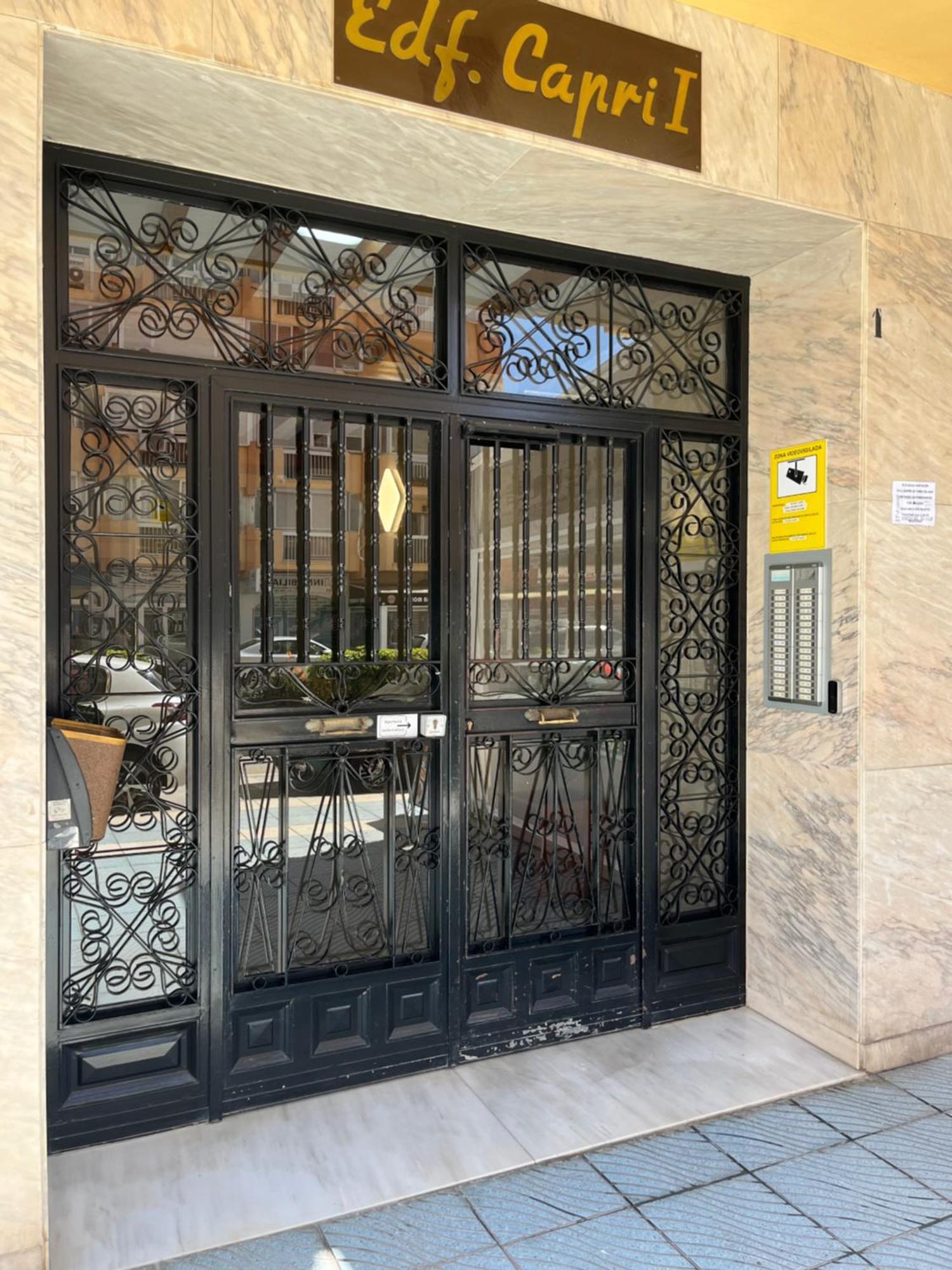 Appartamento Amaner Capri Torre Del Mar Esterno foto